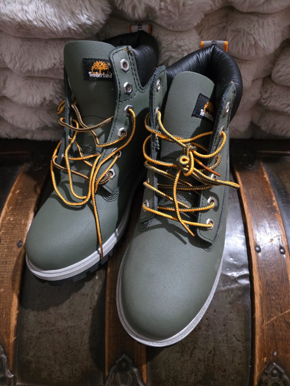Timberland boys sz 4.5